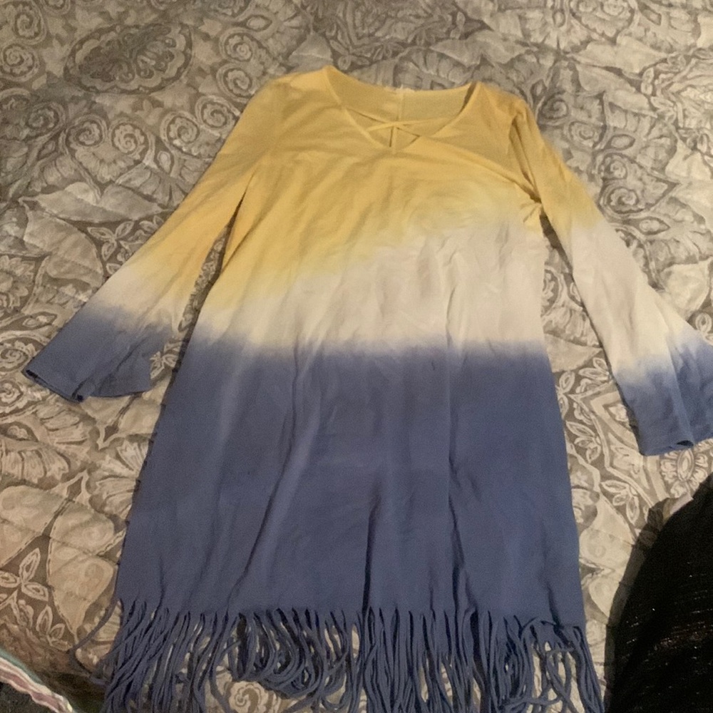 Like new long sleeve yellow white and lavender dress